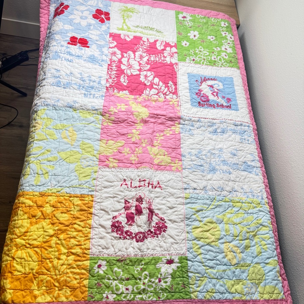 Pottery Barn Kids Tropical Aloha Hula Patchwork Quilt Pink Blue Green 50x37
